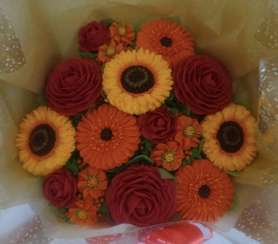 "Medium Deluxe Cupcake Reds, Oranges, Yellows"