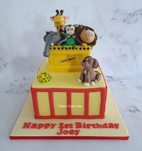 "Dear Zoo Cake"