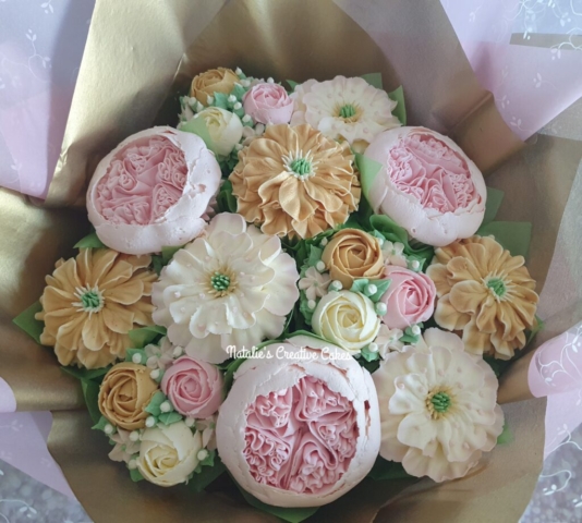 "Medium Deluxe Bouquet Blush and Gold"