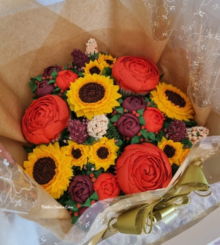 "Medium Deluxe Cupcake Bouquet Autumn"