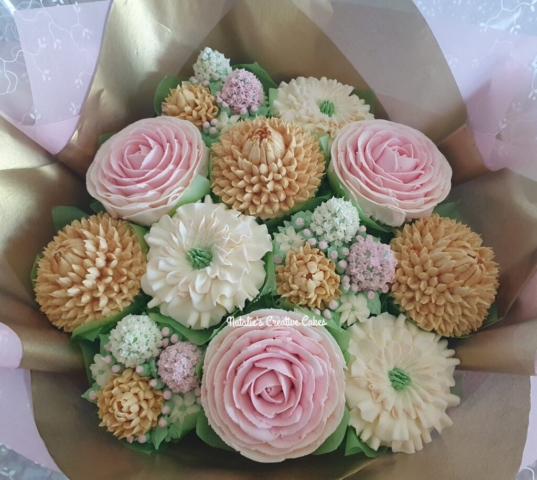 "Medium Deluxe Bouquet Blush and Gold"
