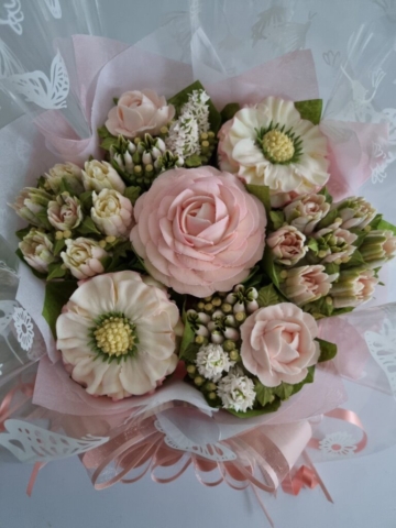 "Small Deluxe Cupcake Bouquet Blush Pink and Green"