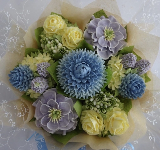 "Small Deluxe Cupcake Bouquet Spring Pastels"
