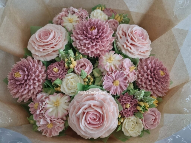 "Medium Deluxe Cupcake Bouquet Dusky Pink"