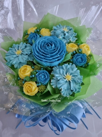 "Small Deluxe Cupcake Bouquet Blue and Yellow"