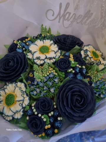 "Medium Deluxe Cupcake Bouquet Navy"