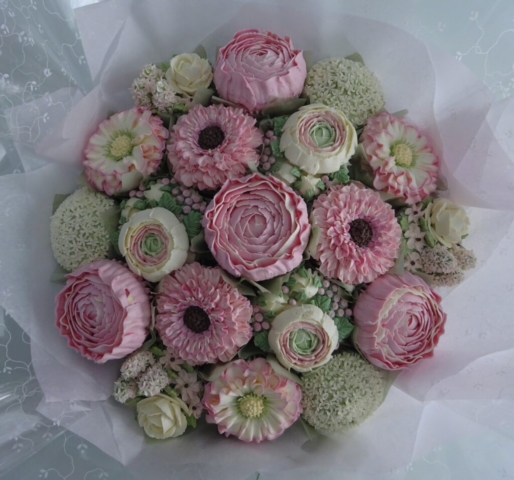"Large Dairy Free Cupcake Bouquet Pale Pinks"