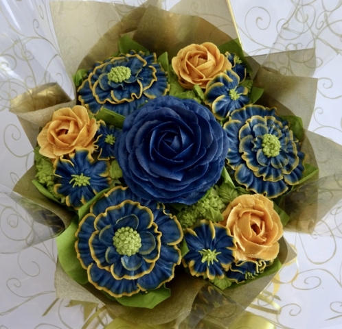 "Small Deluxe Cupcake Bouquet Navy and Gold"