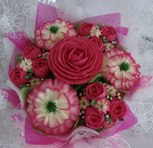"Small Deluxe Bouquet in Deep Pinks"