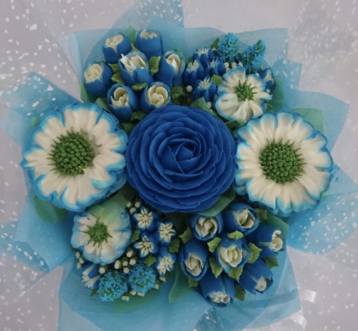 "Small Deluxe Cupcake Bouquet Deep Blue"
