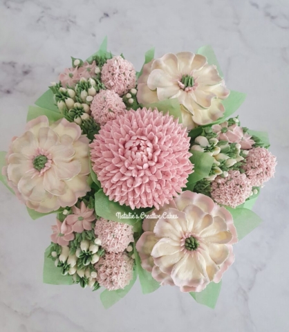 "Small Deluxe Cupcake Cupcake Bouquet Blush"