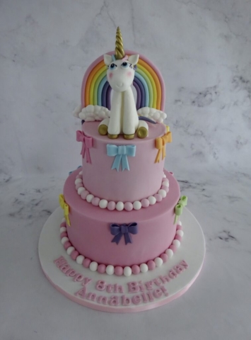 "Unicorn Rainbow Cake"