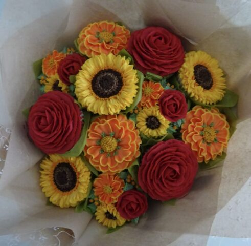 "Medium Deluxe Cupcake Bouquet Sunflowers and Roses"