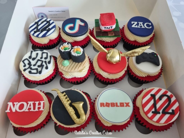 "Mixed Boys Cupcake Set"