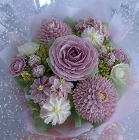 "Small Deluxe Cupcake Bouquet Dusky Pinks"