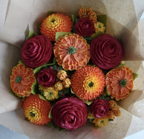 "Medium Deluxe Cupcake Bouquet in Reds and Oranges"