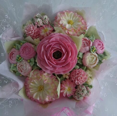 "Small Deluxe Cupcake Bouquet Candy Pink"