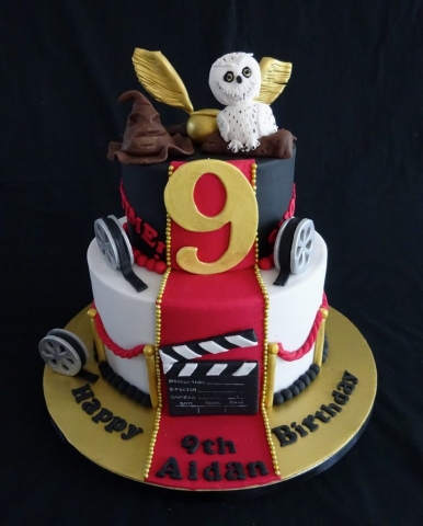 "Harry Potty Movies Theme Cake