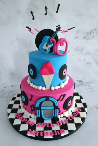 "Retro Cake"