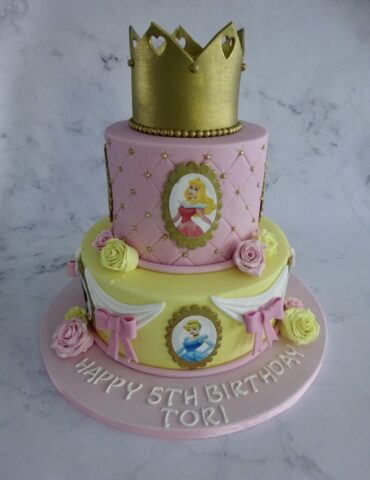 "Disney Princess Cake"