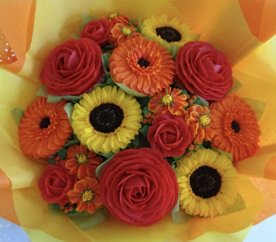 "Medium Deluxe Cupcake Autumn Bright"