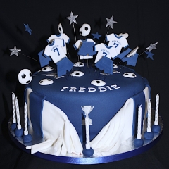 "Tottenham Single Tier Cake"