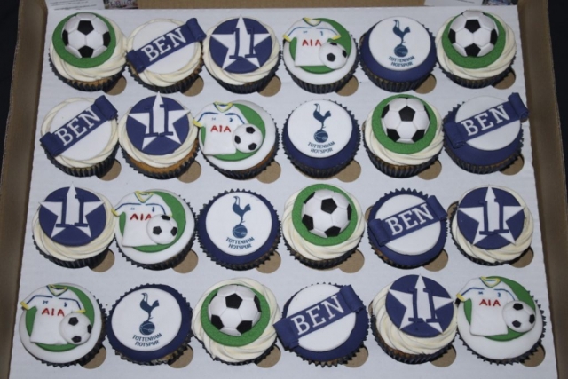 "Spurs Cupcakes"