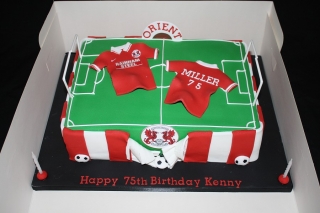 "Leyton Orient Football Pitch andShirts Cake"