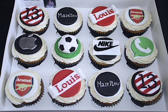 "Nike, Arsenal & Football Cupcakes"