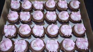 "Girls's Christening Cupcakes"