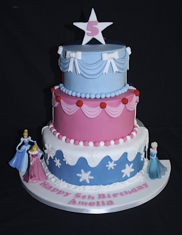 "Double Sided Cake: Disney Princesses"
