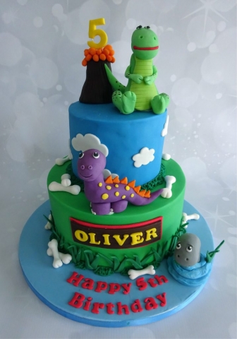 "Dinosaurs Cake"