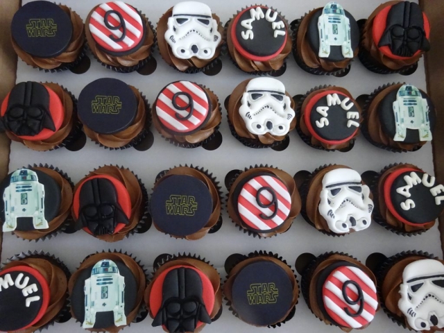 "Star Wars Cupcakes"