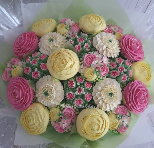 Extra Large Cupcake Bouquet Springtime