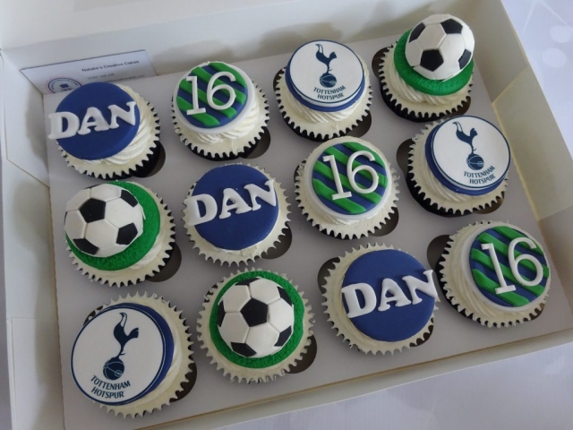 "Spurs Cupcakes"