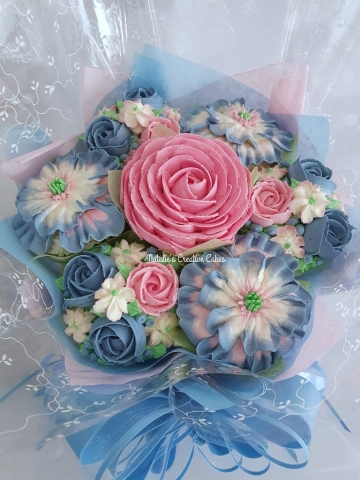 "Small Deluxe Bouquet in Blues and Pinks"