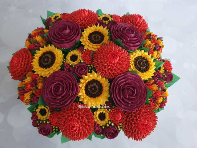"Extra Large Cupcake Bouquet Autumn"