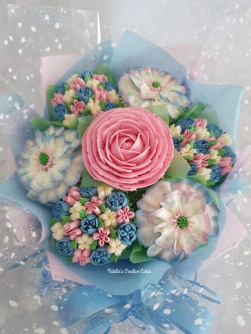 "Small Bouquet in Baby Pink, Baby Blue"
