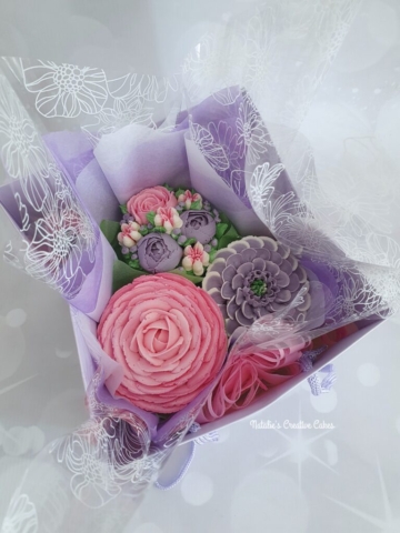 "Mini Cupcake Bouquet Pink & Lilac"