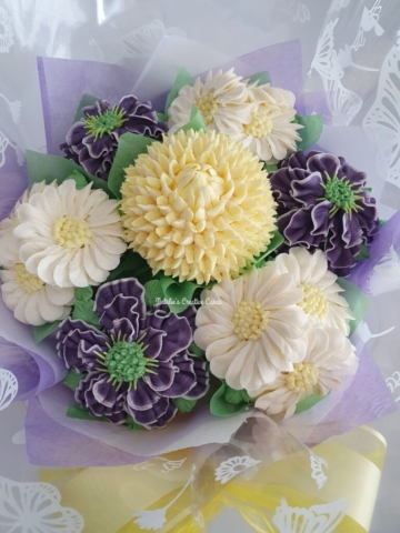 "Small Deluxe Daisy Bouquet Purple and Lemon"
